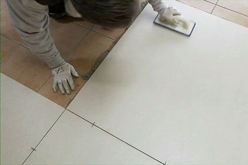 The laying of tiles: what’s there to know?